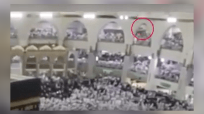 Kabe'de intihar kamerada!