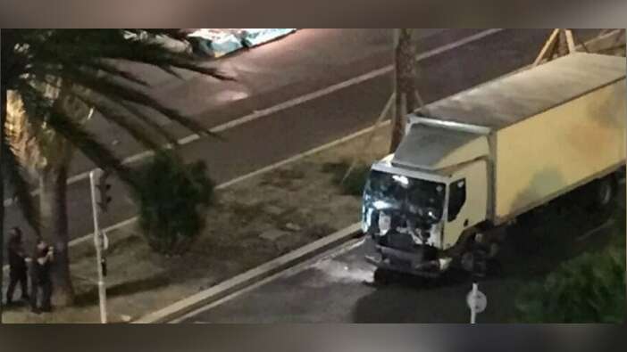 O listede ismi yok! İşte Fransa'yı kana bulayan saldırgan