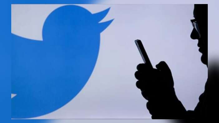 Twitter 3'ü lider 35 kişinin hesaplarını kapattı!