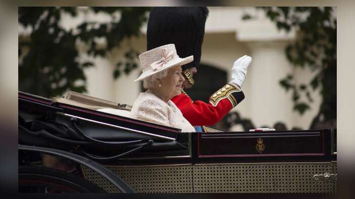 Kraliçe Elizabeth kendi ölümünü prova etti!