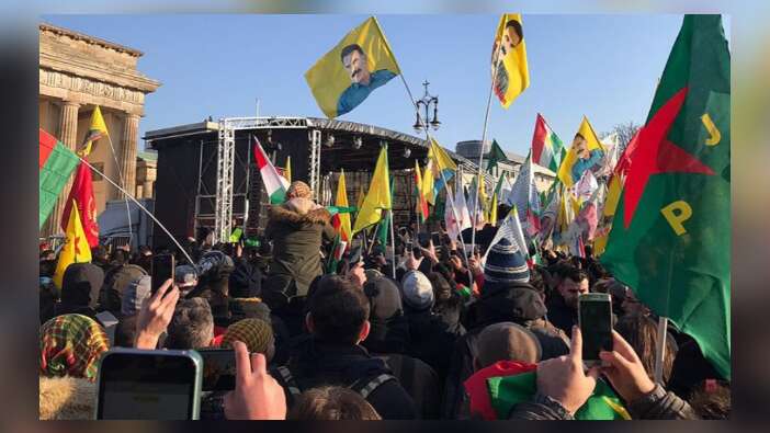 YPG'nin PKK'nın uzantısı olduğunu itiraf ettiler!