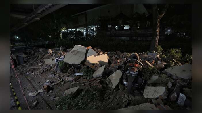 Endonezya'dan kötü haber: Ölü sayısı artıyor...