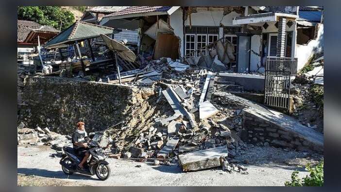 Deprem Endonezya'yı bu kez 6.2 ile vurdu!