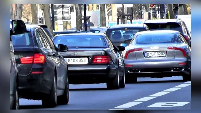 Berlin'de dizel araçlara yasak geldi...