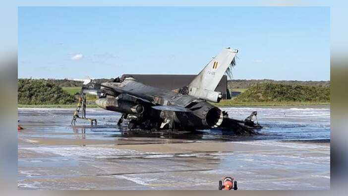 F-16 savaş uçağı patladı!