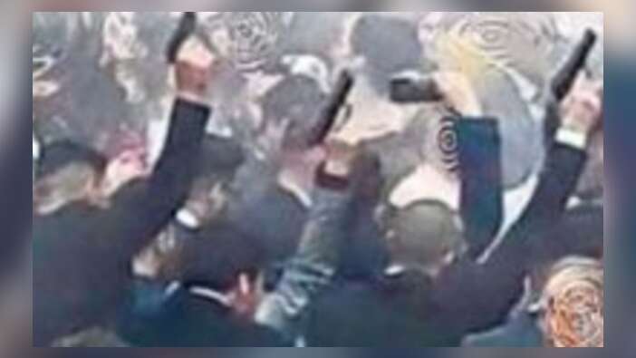 Düğün magandaları Almanya'da olay çıkardı!