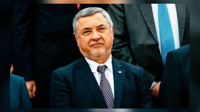"Hasta çocuklarınızı maymun gibi dolaştırmayın!"