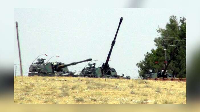 Birecik'te de namlular Cerablus'a çevrildi