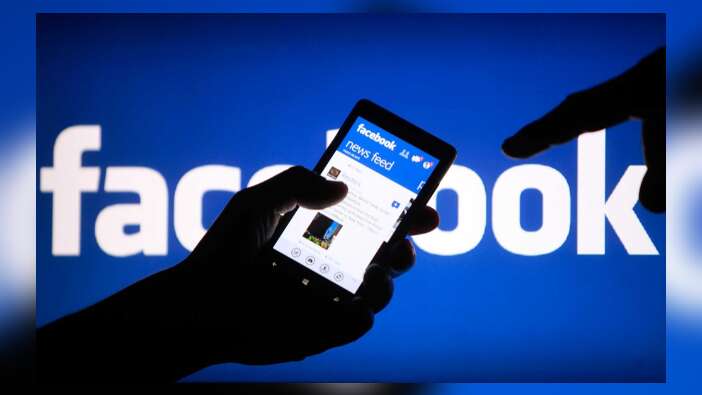 İtalya'dan Facebook'a 10 milyon avro para cezası!