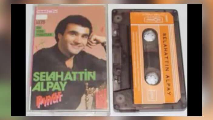 Selahattin Alpay  - Gitme Turnam Gitme...