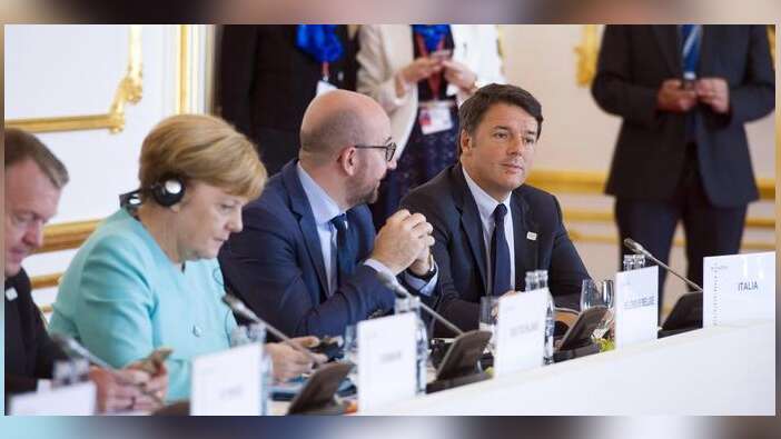 İtalya Başbakanı'ndan Merkel ve Hollande'a protesto!