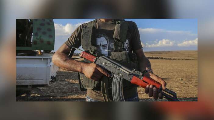 Fırat Kalkanı Harekatı'nda dikkat çeken görüntü!