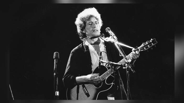 ABD Venezuela darbesine Bob Dylan'ı da alet etti