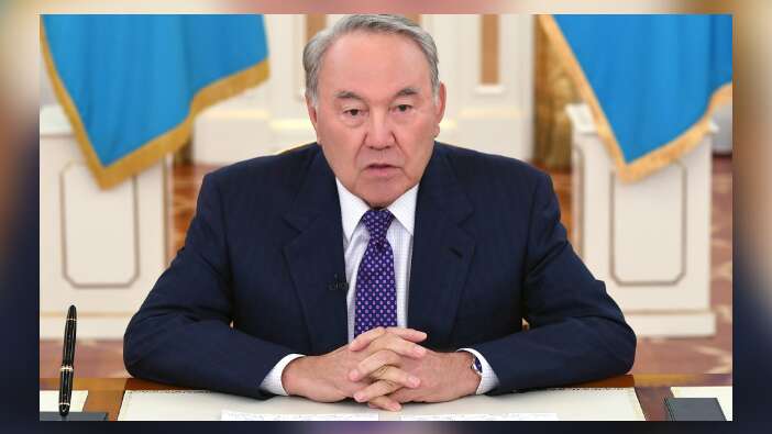 Kazakistan'da Nazarbayev depremi!