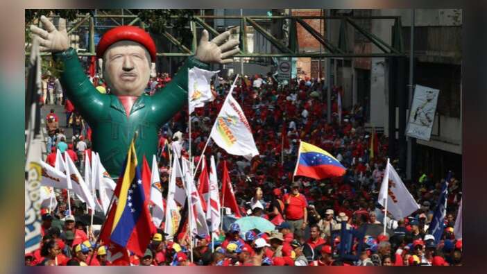 Venezuela'da 'Miraflores' kavgası!