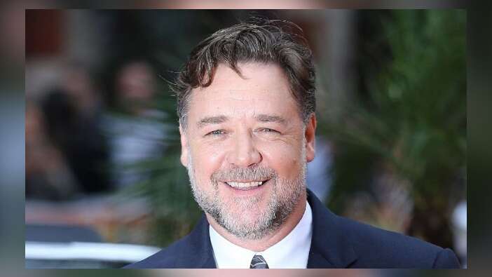 Russel Crowe'den Türk İşi Dondurma'ya destek...