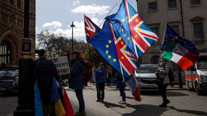 Brexit sürecine dair 8 ayrı senaryo belli oldu