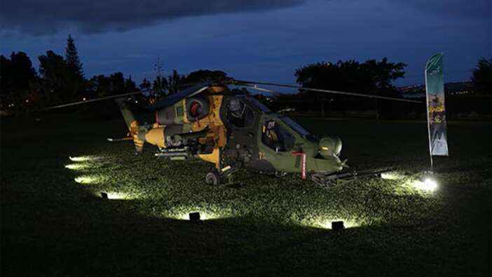 Brezilya'da Atak helikopteriyle gösteri uçuşu yapıldı