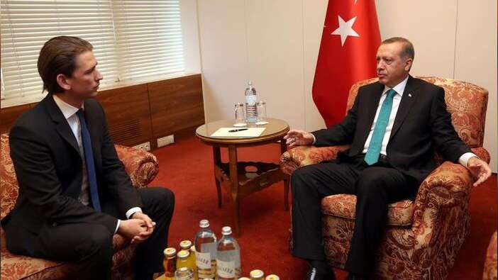Erdoğan'ı görünce kuzulaşan Avrupalı Bakan Kurz yine kudurdu