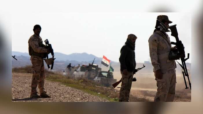 Musul'daki intihar saldırısında 70 Irak askeri hayatını kaybetti