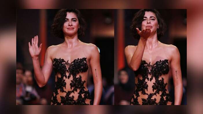 Altın Portakal'a  Nesrin Cavadzade'nin giydiği kıyafet damga vurdu