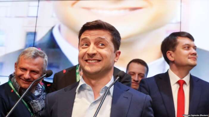Rakibini ezip geçen Zelenskiy Türkiye'ye geliyor!