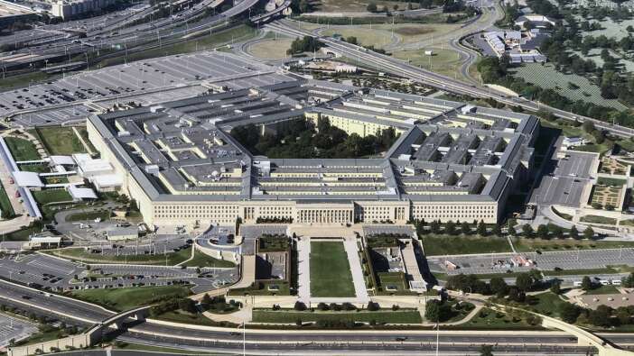 Pentagon'daki toplantıya katılan bir kişi daha korona