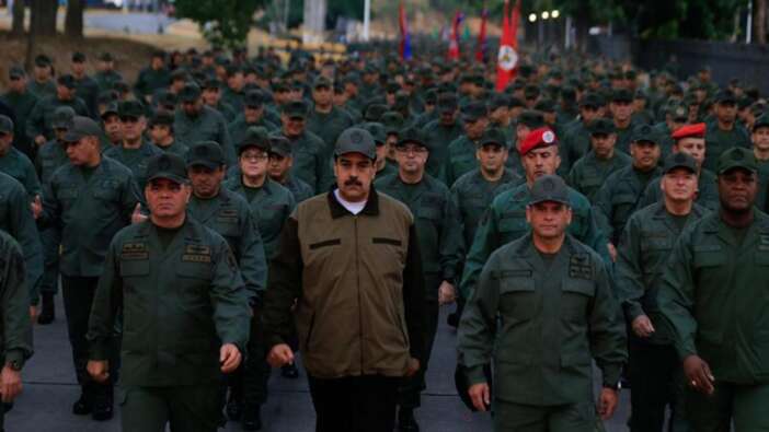 Venezuela'da darbecilerle ilgili flaş karar!