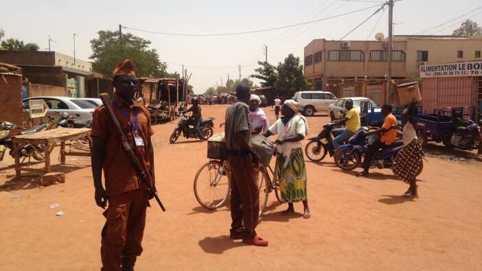 Burkina Faso'da Kiliseye saldırı...