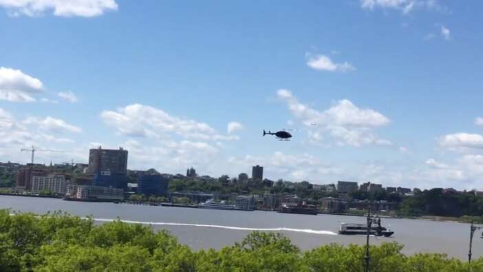 Helikopter nehre böyle çakıldı...