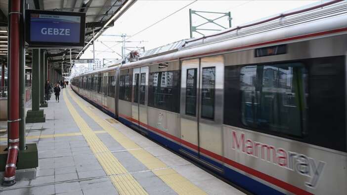 Banliyö treni İstanbul nüfusunun 1,5 katını taşıdı