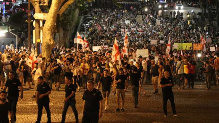 Gürcistan'da protestolar devam ediyor...