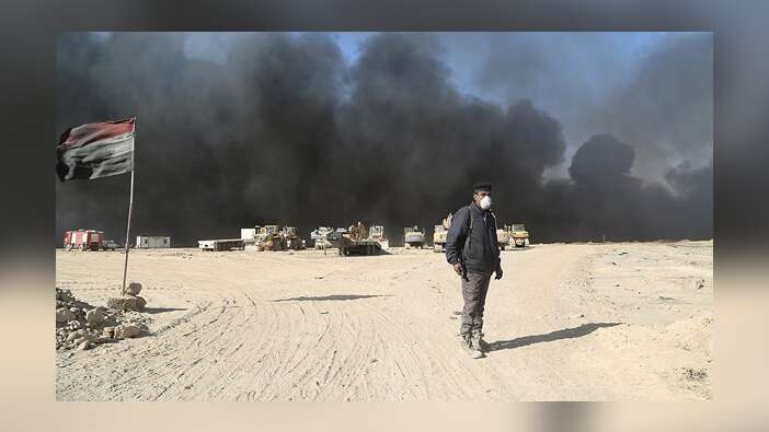 Irak'ın petrolü aylardır yanıyor