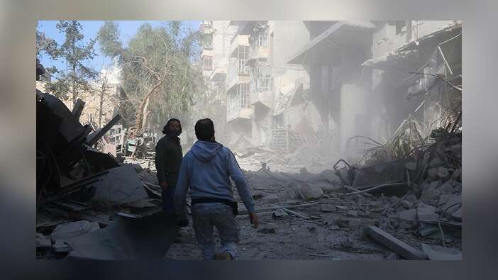 Halep'te yerleşim yeri vuruldu: 15 ölü, 50 yaralı