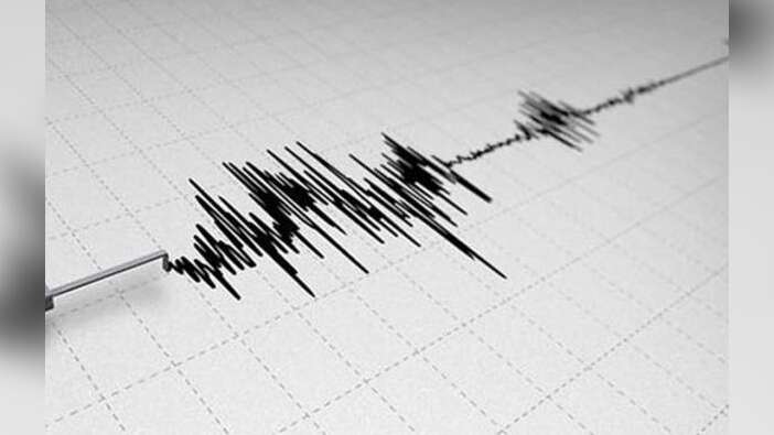 Doğu Türkistan'da 6,7 büyüklüğünde deprem