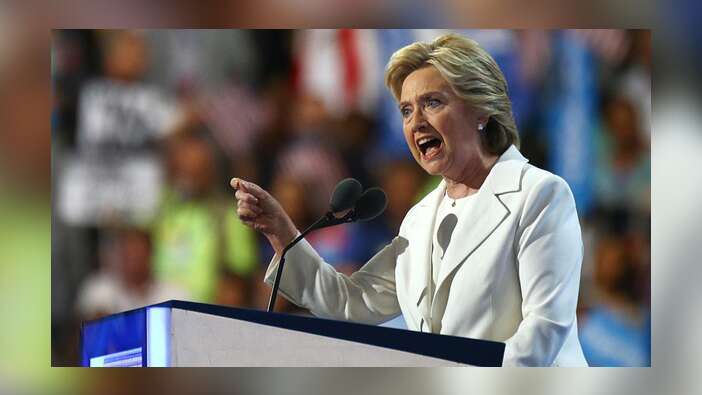 Clinton kritik eyaletler için atağa geçti