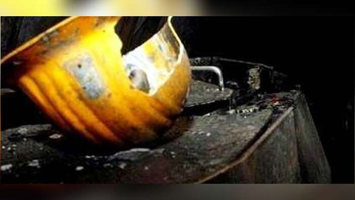 Çin'de maden kazası: 22 kişi mahsur