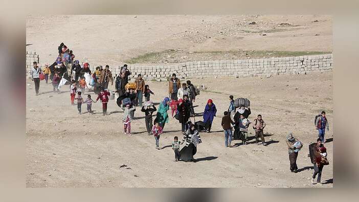 Irak'ta DAEŞ'ten kaçışlar sürüyor