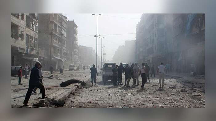 Halep'te tahliye operasyonu! İlk konvoy güvenli bölgede...