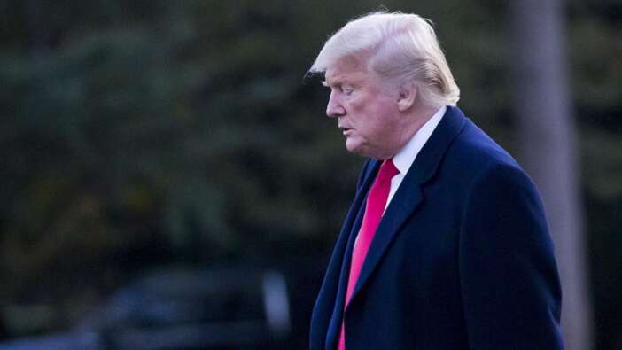 Ünlü siyasetçi Trump'a 'silah' çekti! Merkel bakakaldı...