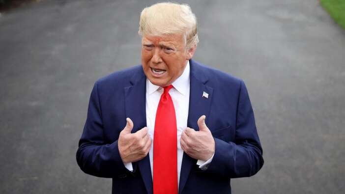 Trump’tan İran’a uyarı: Dünya izliyor, öldürmeyin!