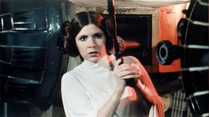 Yıldız Savaşları'nın ünlü oyuncusu Carrie Fisher yaşamını yitirdi
