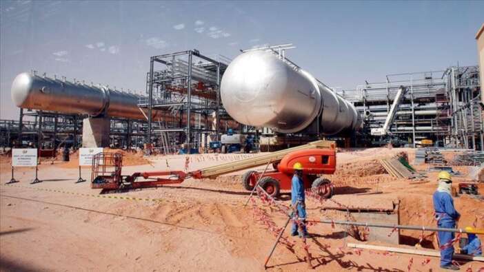 Husiler Aramco tesislerini vurdu