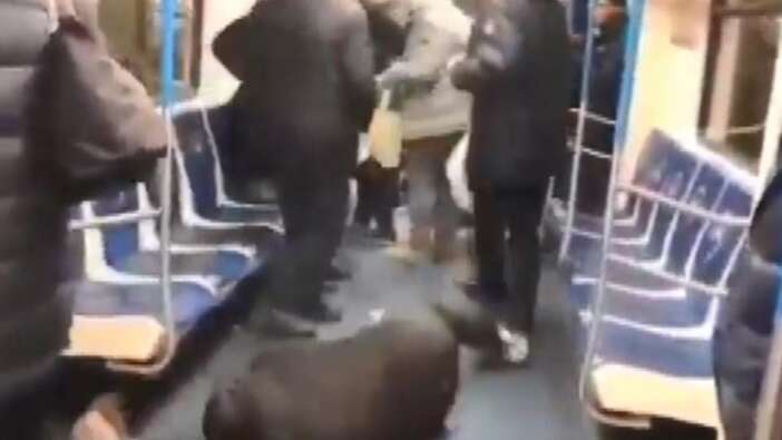 Metroda 'koronavirüs' şakası yaptı, gözaltına alındı
