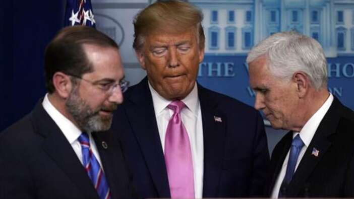 Trump'ın elindeki Kovid-19 (koronavirüs) kağıdında Türkiye detayı
