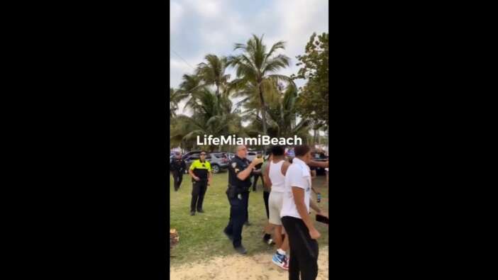 Miami plajları kapatıldı...