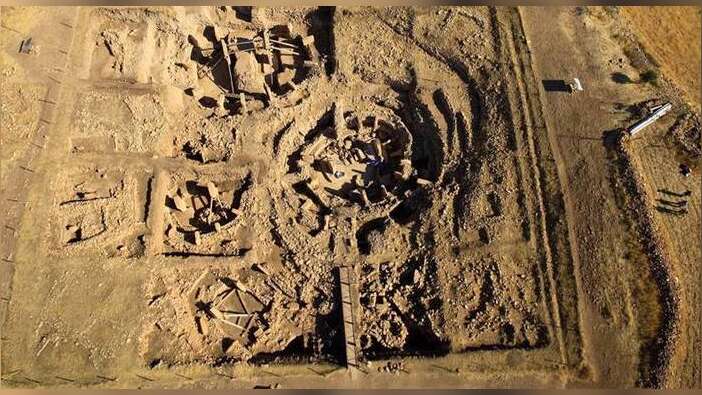Göbekli Tepe: Dünyanın en eski mabedi nereden başladığımızı fısıldıyor