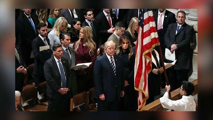 Trump'a Fatiha Suresi okundu