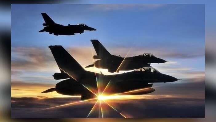 Irak'ın kuzeyine hava harekatı düzenledi