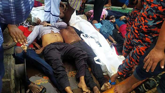 Bangladeş’te feribot faciası